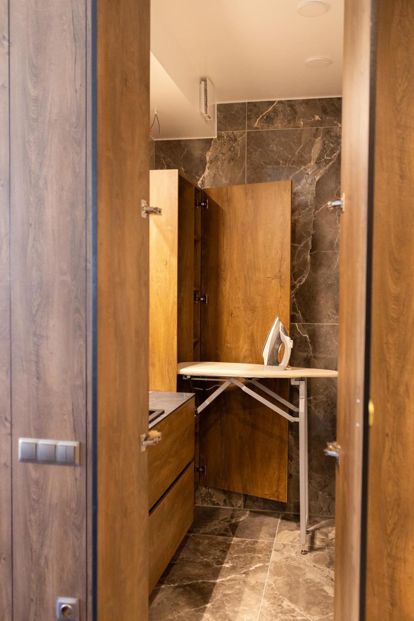 Four Sisters Luxury Rooms In Siauliai Eksteriør bilde