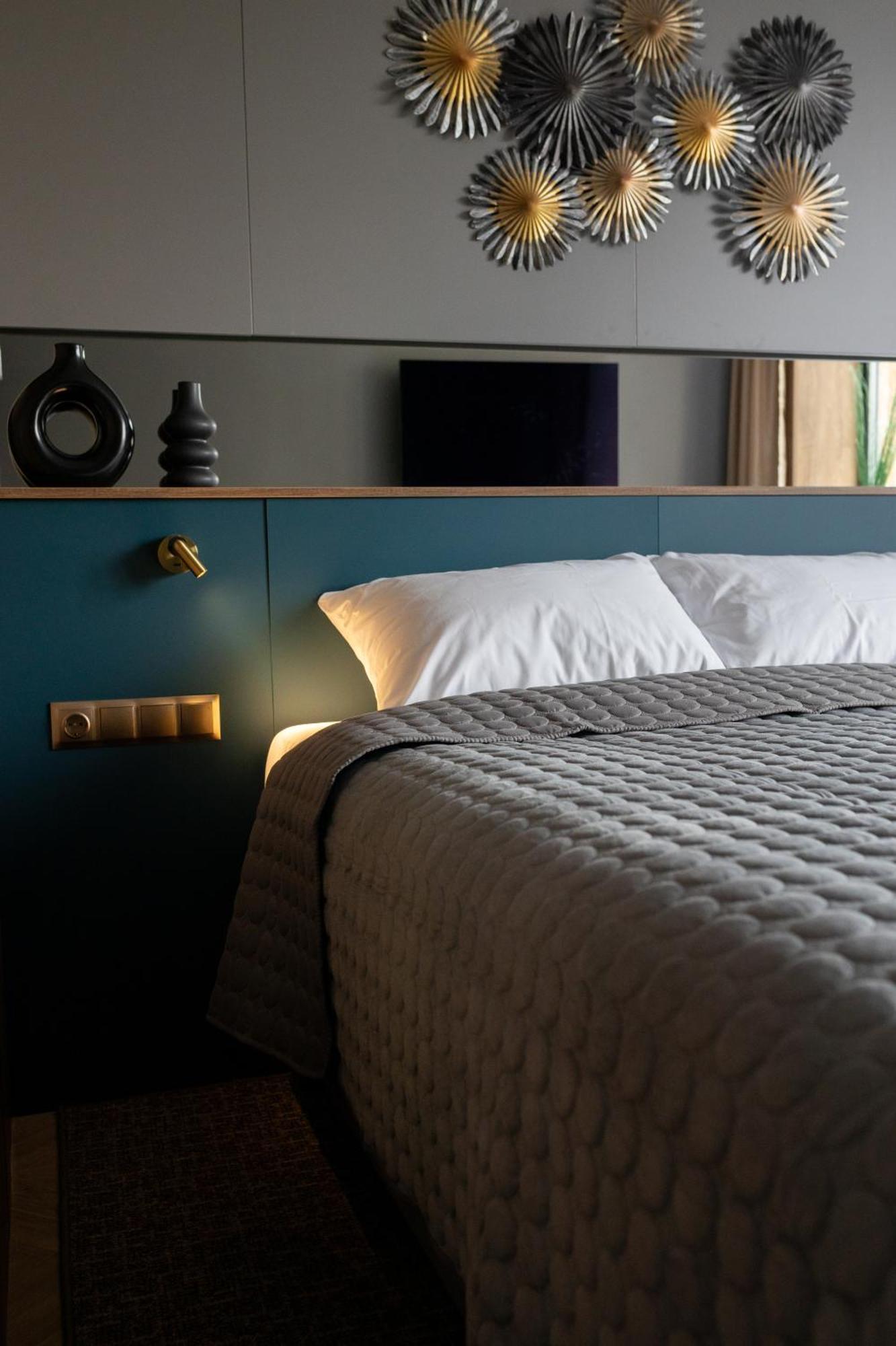 Four Sisters Luxury Rooms In Siauliai Eksteriør bilde