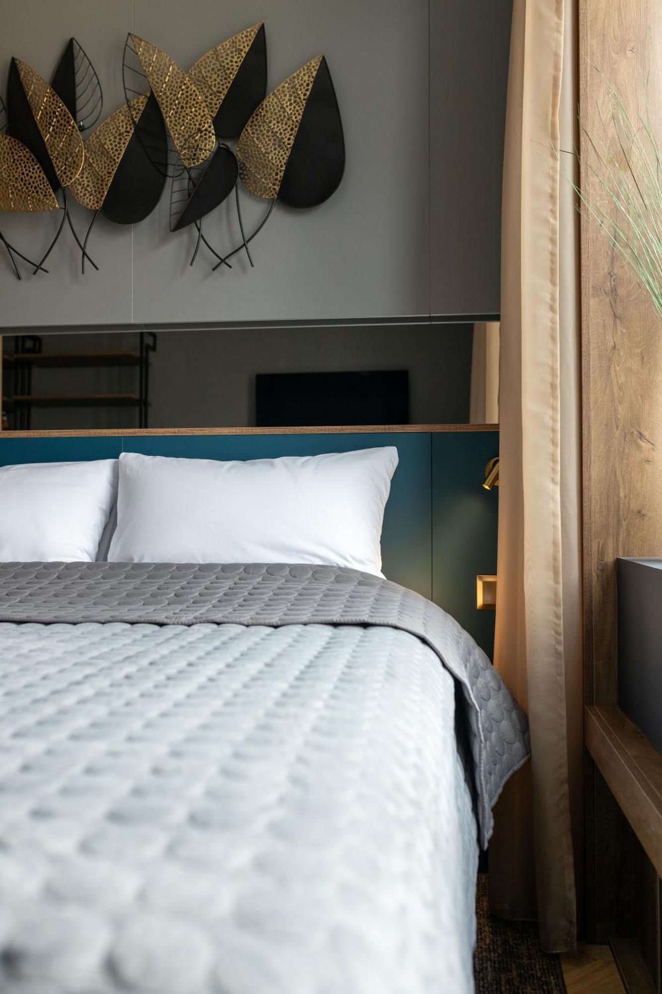 Four Sisters Luxury Rooms In Siauliai Eksteriør bilde