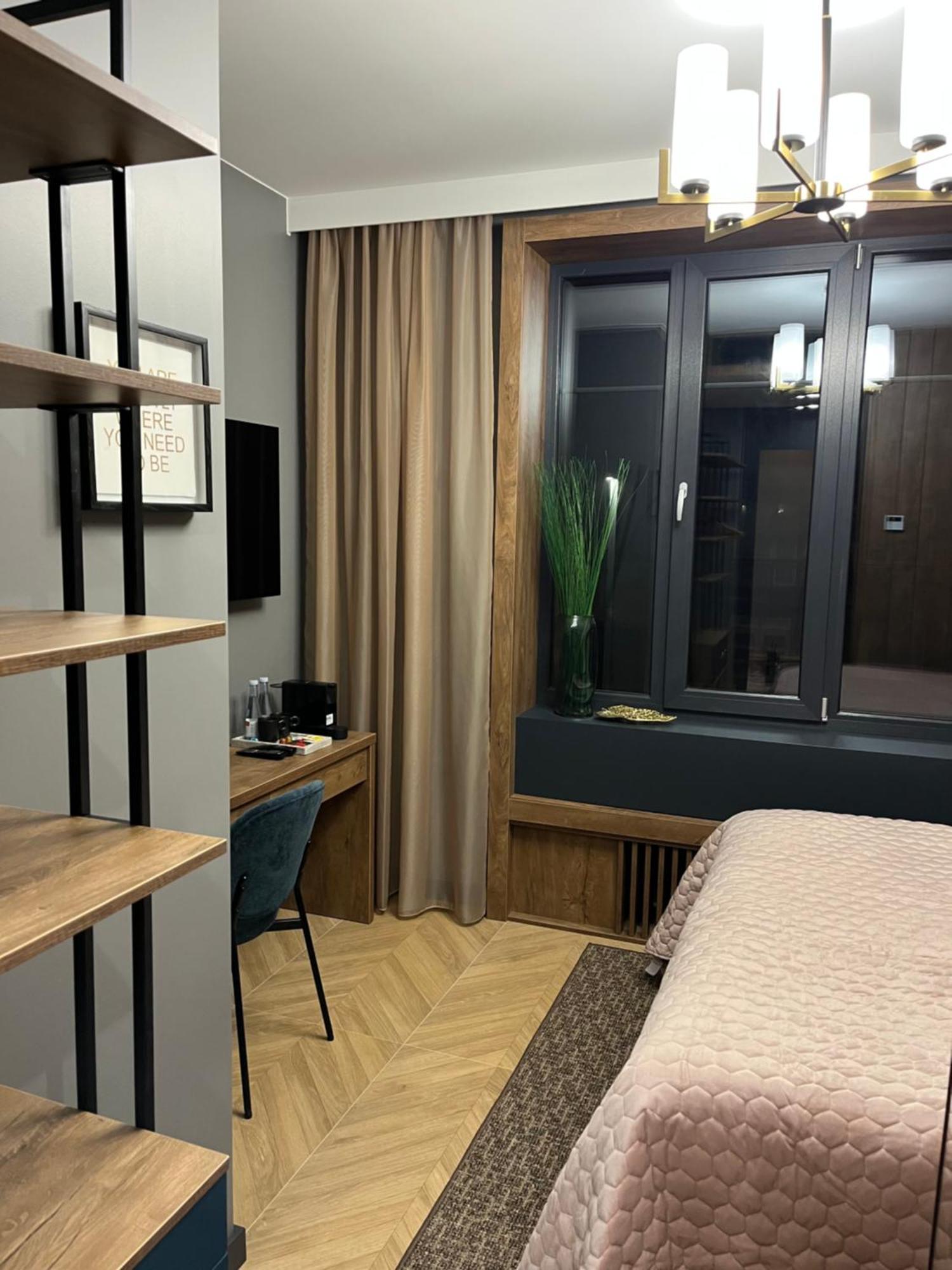 Four Sisters Luxury Rooms In Siauliai Eksteriør bilde